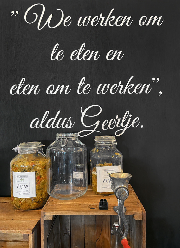 Bord met spreuk